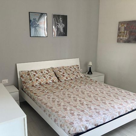Appartamento Casa Chiara Tra Saronno E Milano Esterno foto